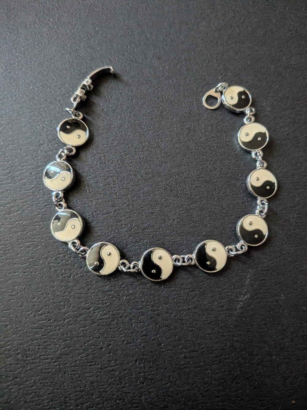 Vintage Y2K Yin Yang Enamel Charm Link Bracelet nostalgic 90s/Y2K style